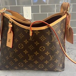 Louis Vuitton Carryall PM